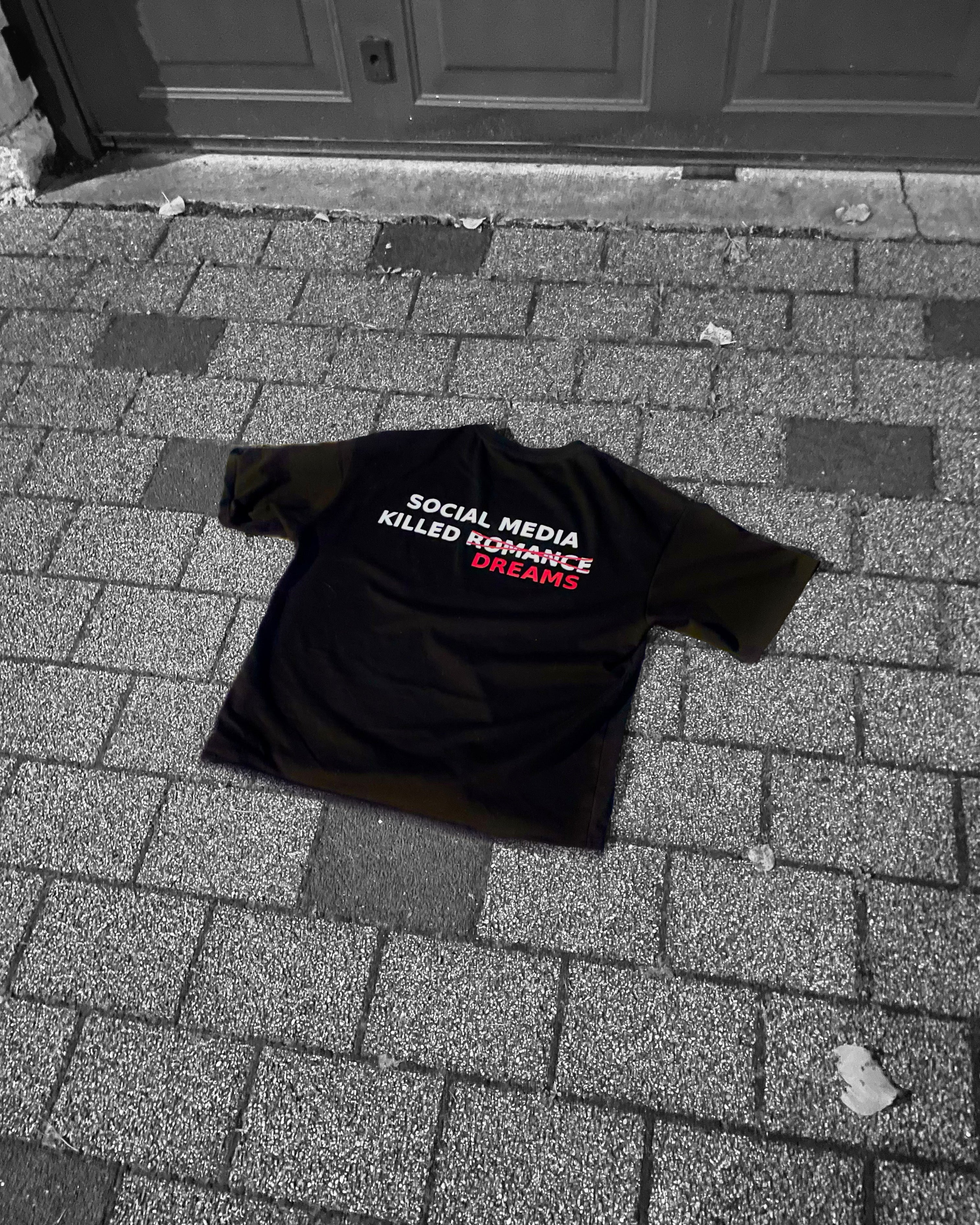 T-shirt - Social Media Killed Dreams